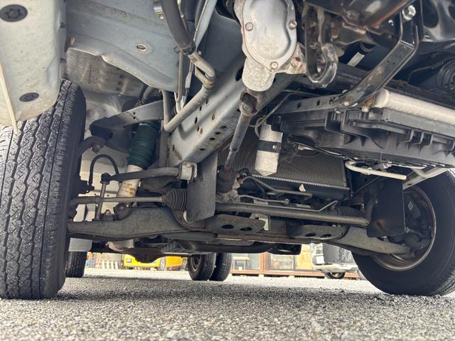 ボンゴトラック ロータスRV マンボウEXE トリプルサブ インバーター1500W ソーラー 発電機 FFヒーター エアコン マルチルーム(45枚目)