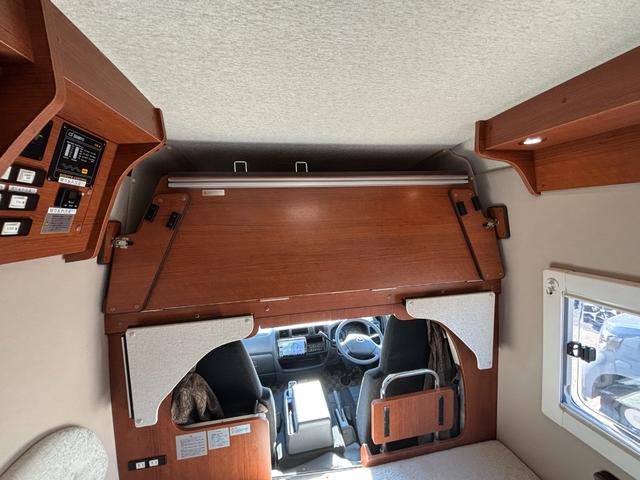 ボンゴトラック 　キャンピング　ロータスＲＶ　マンボウＥＸＥ　トリプルサブ　インバーター　ソーター　家庭用エアコン　発電機　ＦＦヒーター　ラップポン（14枚目）