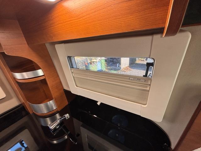 ボンゴトラック 　キャンピング　ロータスＲＶ　マンボウＥＸＥ　トリプルサブ　インバーター　ソーター　家庭用エアコン　発電機　ＦＦヒーター　ラップポン（21枚目）