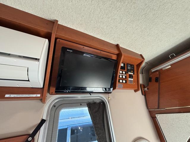 ボンゴトラック 　キャンピング　ロータスＲＶ　マンボウＥＸＥ　トリプルサブ　インバーター　ソーター　家庭用エアコン　発電機　ＦＦヒーター　ラップポン（26枚目）
