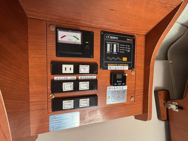 ボンゴトラック 　キャンピング　ロータスＲＶ　マンボウＥＸＥ　トリプルサブ　インバーター　ソーター　家庭用エアコン　発電機　ＦＦヒーター　ラップポン（27枚目）