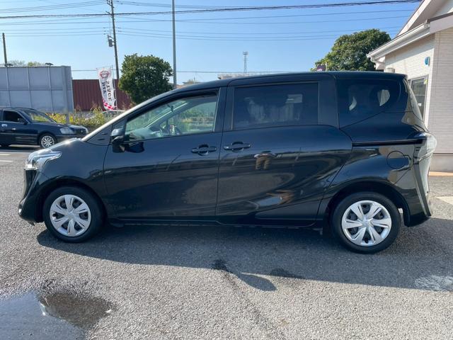 シエンタ Ｇ　セーフティーエディション　車検２年付き　純正ナビ　フルセグＴＶ　パノラミックビューモニター　ビルトインＥＴＣ　オートハイビーム　Ｆ席シートヒーター　ステアリングヒーター　両側パワースライドドア（10枚目）