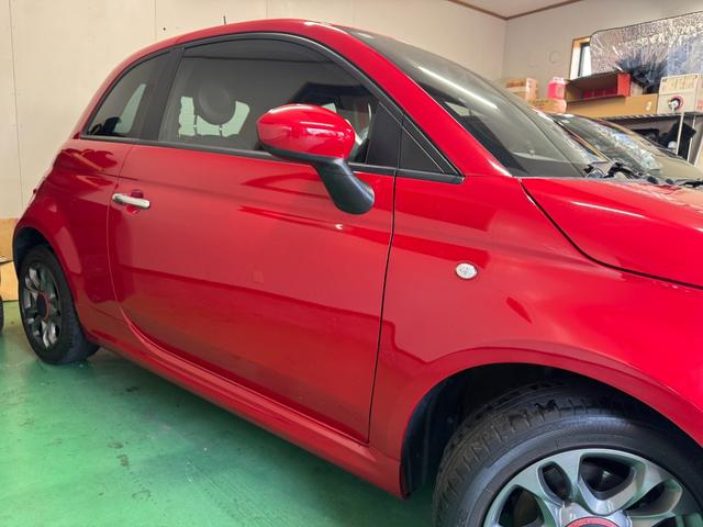 ５００Ｓ ツインエア　２ＤＩＮナビ＆フルセグ地デジ　ＥＴＣ　ドラレコ　専用デザインスポーツシート　専用前後バンパー＆１５ＡＷ　ルーフスポイラー　アイドルストップ　記録簿（7枚目）