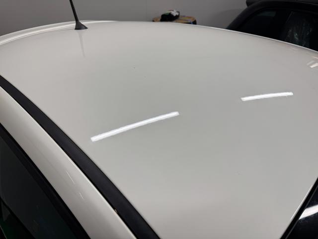 ５００Ｓ ベースグレード　２ＤＩＮナビ＆フルセグ地デジ　ＥＴＣ　専用デザインスポーツシート　専用前後バンパー＆１５ＡＷ　ルーフスポイラー　アイドルストップ　記録簿（14枚目）