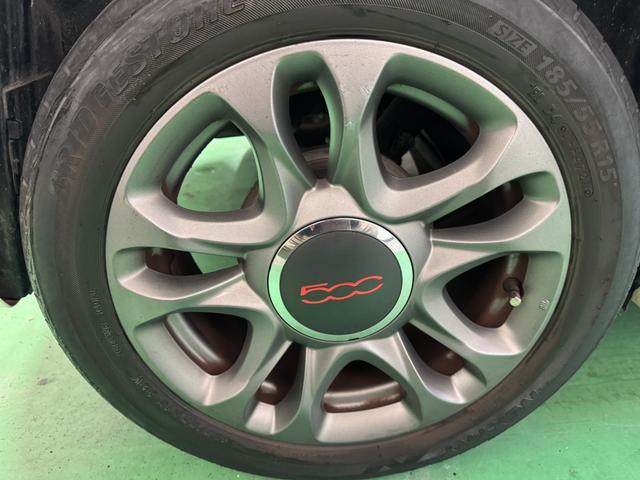 ５００Ｓ ベースグレード　２ＤＩＮナビ＆フルセグ地デジ　ＥＴＣ　専用デザインスポーツシート　専用前後バンパー＆１５ＡＷ　ルーフスポイラー　アイドルストップ　記録簿（23枚目）