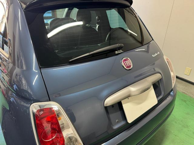 ５００ ツインエア　スポーツプラス　５ＭＴ　２５０台限定車　専用１６ＡＷ　レザー調シートカバー　専用スポーツシート　ブラックルーフ＆ルーフスポイラー　白ドアミラーカバー　ＥＴＣ　Ｆ／Ｒフォグ　スペアキー　Ｘカーリンク　純正ＣＤチューナー（15枚目）