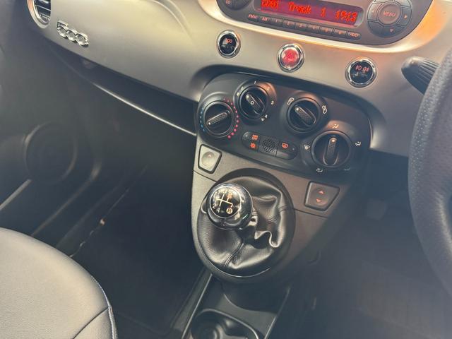 ５００ ツインエア　スポーツプラス　５ＭＴ　２５０台限定車　専用１６ＡＷ　レザー調シートカバー　専用スポーツシート　ブラックルーフ＆ルーフスポイラー　白ドアミラーカバー　ＥＴＣ　Ｆ／Ｒフォグ　スペアキー　Ｘカーリンク　純正ＣＤチューナー（33枚目）