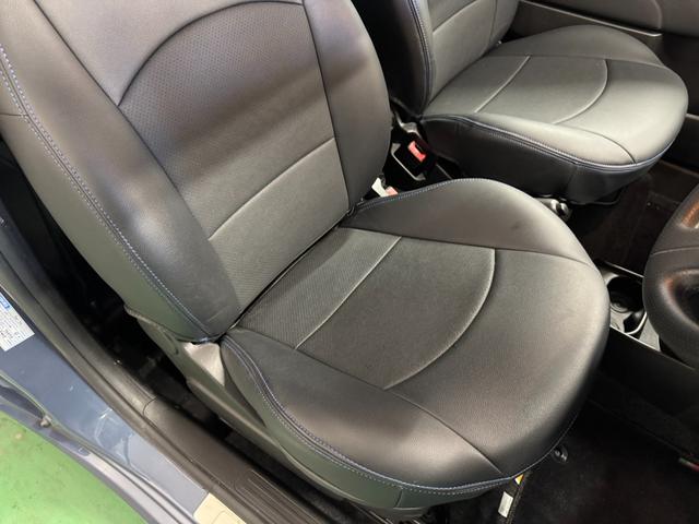 ５００ ツインエア　スポーツプラス　５ＭＴ　２５０台限定車　専用１６ＡＷ　レザー調シートカバー　専用スポーツシート　ブラックルーフ＆ルーフスポイラー　白ドアミラーカバー　ＥＴＣ　Ｆ／Ｒフォグ　スペアキー　Ｘカーリンク　純正ＣＤチューナー（36枚目）