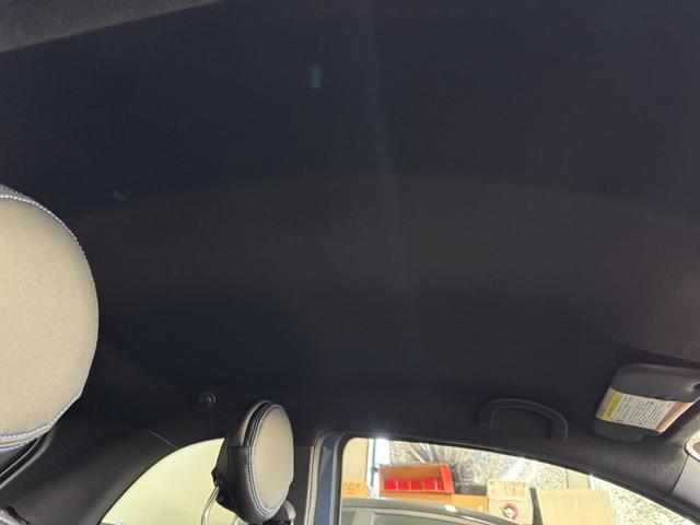 ５００ ツインエア　スポーツプラス　５ＭＴ　２５０台限定車　専用１６ＡＷ　レザー調シートカバー　専用スポーツシート　ブラックルーフ＆ルーフスポイラー　白ドアミラーカバー　ＥＴＣ　Ｆ／Ｒフォグ　スペアキー　Ｘカーリンク　純正ＣＤチューナー（38枚目）