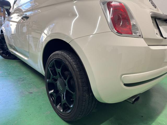 ５００ ツインエア　スポーツプラス　２５０台限定車　５ＭＴ　社外２ＤＩＮナビ＆フルセグ　専用スポーツシート　１６ＡＷ　専用ブラックルーフ＆ルーフスポイラー　ＥＴＣ　スペアキー（9枚目）