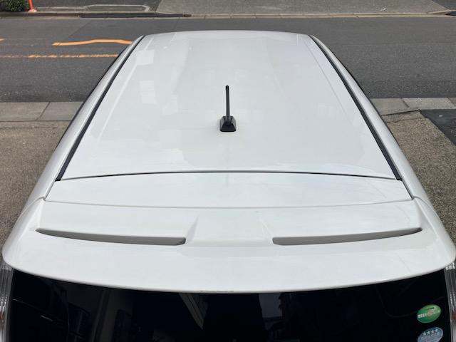 アクア Ｓ　ナビ　フルセグＴＶ　スマートキー　プッシュスタート　Ｂｌｕｅｔｏｏｔｈ　ＥＴＣ　ＤＶＤ　ＣＤ　ＳＤ　運転席　助手席　シートヒーター　禁煙車　車両取扱説明書　ナビ取扱説明書　１年保証付き（7枚目）