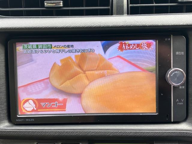 アクア Ｓ　ナビ　フルセグＴＶ　スマートキー　プッシュスタート　Ｂｌｕｅｔｏｏｔｈ　ＥＴＣ　ＤＶＤ　ＣＤ　ＳＤ　運転席　助手席　シートヒーター　禁煙車　車両取扱説明書　ナビ取扱説明書　１年保証付き（13枚目）
