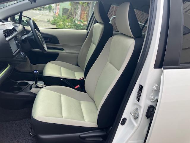 アクア Ｓ　ナビ　フルセグＴＶ　スマートキー　プッシュスタート　Ｂｌｕｅｔｏｏｔｈ　ＥＴＣ　ＤＶＤ　ＣＤ　ＳＤ　運転席　助手席　シートヒーター　禁煙車　車両取扱説明書　ナビ取扱説明書　１年保証付き（19枚目）