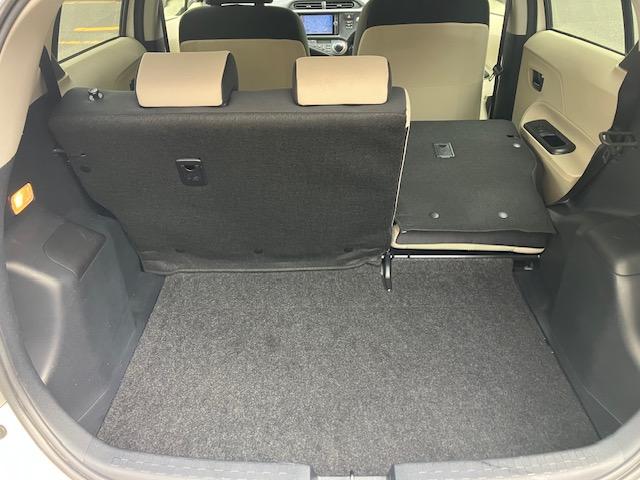 アクア Ｓ　ナビ　フルセグＴＶ　スマートキー　プッシュスタート　Ｂｌｕｅｔｏｏｔｈ　ＥＴＣ　ＤＶＤ　ＣＤ　ＳＤ　運転席　助手席　シートヒーター　禁煙車　車両取扱説明書　ナビ取扱説明書　１年保証付き（26枚目）