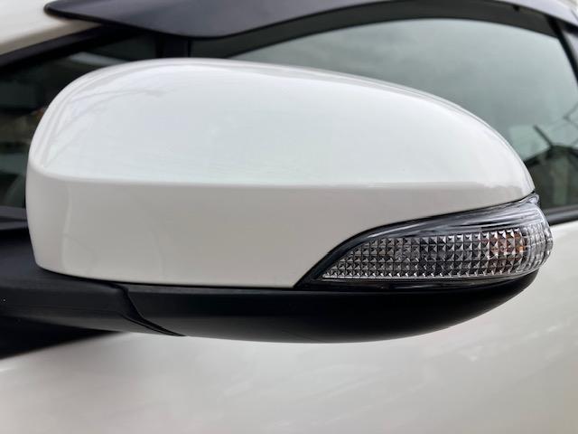 アクア Ｓ　ナビ　フルセグＴＶ　スマートキー　プッシュスタート　Ｂｌｕｅｔｏｏｔｈ　ＥＴＣ　ＤＶＤ　ＣＤ　ＳＤ　運転席　助手席　シートヒーター　禁煙車　車両取扱説明書　ナビ取扱説明書　１年保証付き（54枚目）