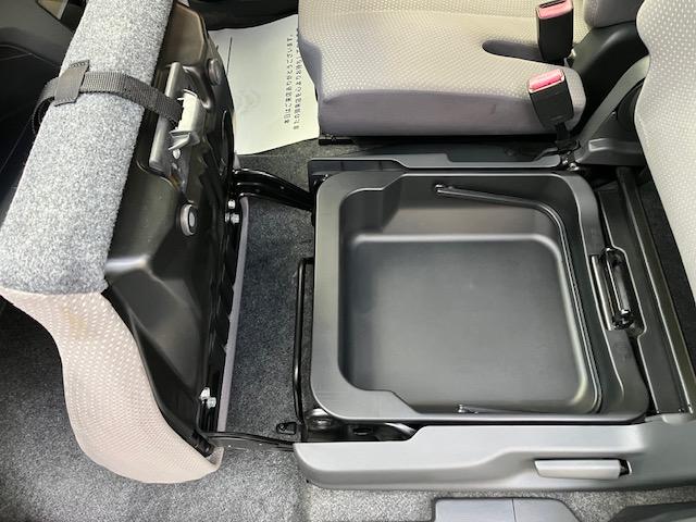 ワゴンＲ ＦＺ　８型ナビ　フルセグＴＶ　Ｂカメラ　ＢＴＡＵＤＩＯ　ドライブレコーダー　ＨＩＤ　ＤＶＤ　ＳＤ　ｉＰｏｄ　ＵＳＢ　ＥＴＣ　シートヒーター　レーダーブレーキサポート　禁煙車　新車保証書　車両・ナビ取扱説明書（41枚目）