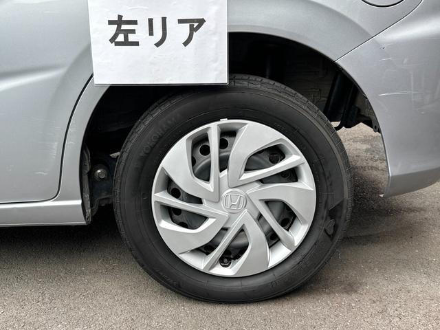 フリード Ｇ・ホンダセンシング　両側オートスライド　純正ナビ　フルセグ　ＥＴＣ　バックカメラ　ＡＣＣ　ホンダセンシング　ＬＥＤヘッドライト　走行中ＴＶ映ります　シートヒーター　スマートキー　スペアキー（64枚目）