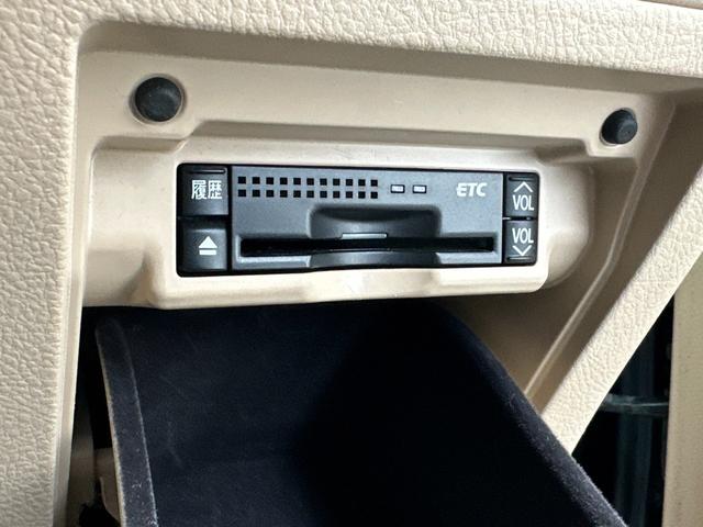 アルファード ３５０Ｇ　Ｌパッケージ　ツインムーンルーフ　フリップダウンモニター　純正ナビ　フルセグ　レザーシート　両側オートスライドドア　シートヒーター　ドラレコＦ／Ｒ　オートクルーズ　システムコンソール　社外２０ＡＷ　社外テールランプ（34枚目）
