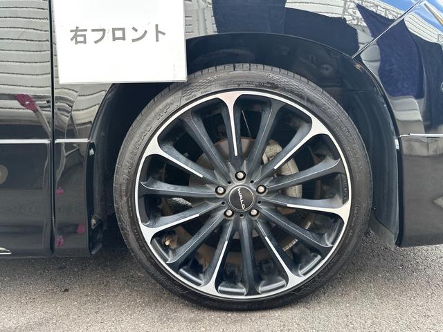 アルファード ３５０Ｇ　Ｌパッケージ　ツインムーンルーフ　フリップダウンモニター　純正ナビ　フルセグ　レザーシート　両側オートスライドドア　シートヒーター　ドラレコＦ／Ｒ　オートクルーズ　システムコンソール　社外２０ＡＷ　社外テールランプ（70枚目）
