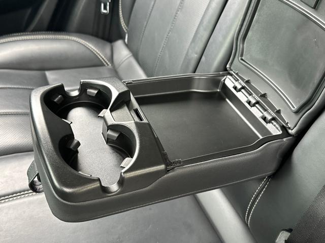 レンジローバーイヴォーク プレステージ　純正ナビ　ガラスルーフ　レザーシート　Ｆ・Ｓ・Ｒカメラ　ＥＴＣ　クルーズコントロール　ＨＩＤヘッドライト　ＭＥＲＩＤＩＡＭスピーカー　障害物センサー　パワーバックドア　シートヒーター　スマートキー（61枚目）