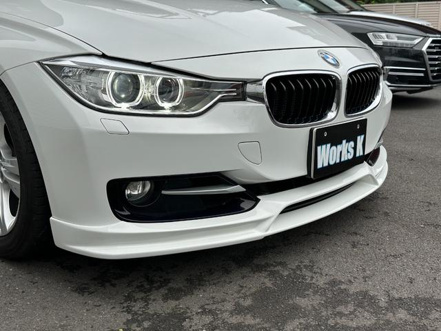 ３シリーズ ３２０ｉ　スポーツ　サンルーフ　純正ナビ　Ｂカメラ　ＥＴＣ　クルコン　ＨＩＤヘッドライト　社外サスペンション　フロントスポイラー　スマートキー　スペアキー　障害物センサー　レーダー探知機　パワーシート（24枚目）