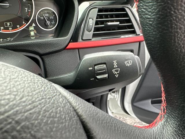 ３シリーズ ３２０ｉ　スポーツ　サンルーフ　純正ナビ　Ｂカメラ　ＥＴＣ　クルコン　ＨＩＤヘッドライト　社外サスペンション　フロントスポイラー　スマートキー　スペアキー　障害物センサー　レーダー探知機　パワーシート（33枚目）