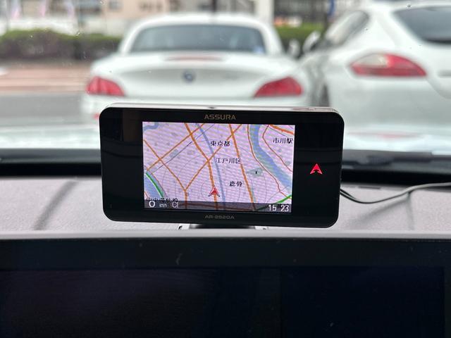 ３シリーズ ３２０ｉ　スポーツ　サンルーフ　純正ナビ　Ｂカメラ　ＥＴＣ　クルコン　ＨＩＤヘッドライト　社外サスペンション　フロントスポイラー　スマートキー　スペアキー　障害物センサー　レーダー探知機　パワーシート（41枚目）