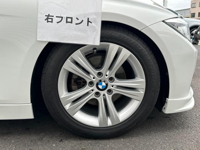 ３シリーズ ３２０ｉ　スポーツ　サンルーフ　純正ナビ　Ｂカメラ　ＥＴＣ　クルコン　ＨＩＤヘッドライト　社外サスペンション　フロントスポイラー　スマートキー　スペアキー　障害物センサー　レーダー探知機　パワーシート（61枚目）