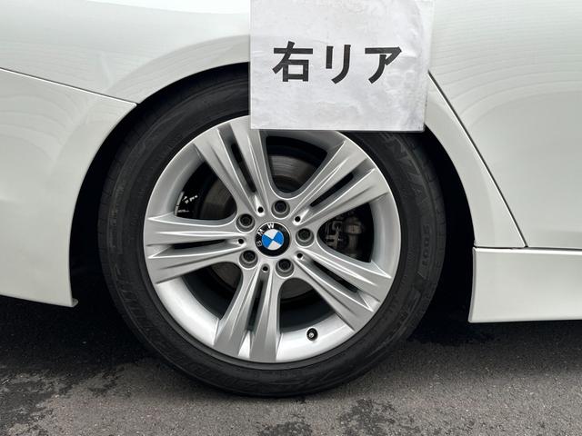 ３シリーズ ３２０ｉ　スポーツ　サンルーフ　純正ナビ　Ｂカメラ　ＥＴＣ　クルコン　ＨＩＤヘッドライト　社外サスペンション　フロントスポイラー　スマートキー　スペアキー　障害物センサー　レーダー探知機　パワーシート（63枚目）