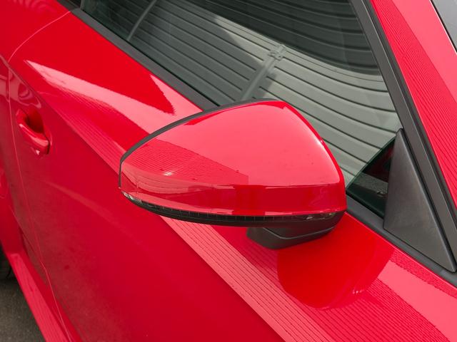 ＴＴクーペ ２．０ＴＦＳＩ　クワトロ　バーチャルコックピット　純正ナビ　フルセグＴＶ　１９インチＡＷ　ドラレコＦ／Ｒ　Ｂカメラ　クルコン　ＬＥＤヘッドライト　ＥＴＣ　ＢＳＭ　障害物センサー　スマートキー　スペアキー　車検Ｒ９年３月（13枚目）