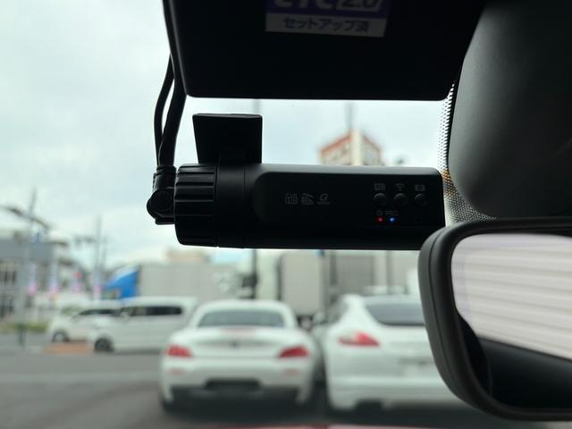 ＴＴクーペ ２．０ＴＦＳＩ　クワトロ　バーチャルコックピット　純正ナビ　フルセグＴＶ　１９インチＡＷ　ドラレコＦ／Ｒ　Ｂカメラ　クルコン　ＬＥＤヘッドライト　ＥＴＣ　ＢＳＭ　障害物センサー　スマートキー　スペアキー　車検Ｒ９年３月（40枚目）