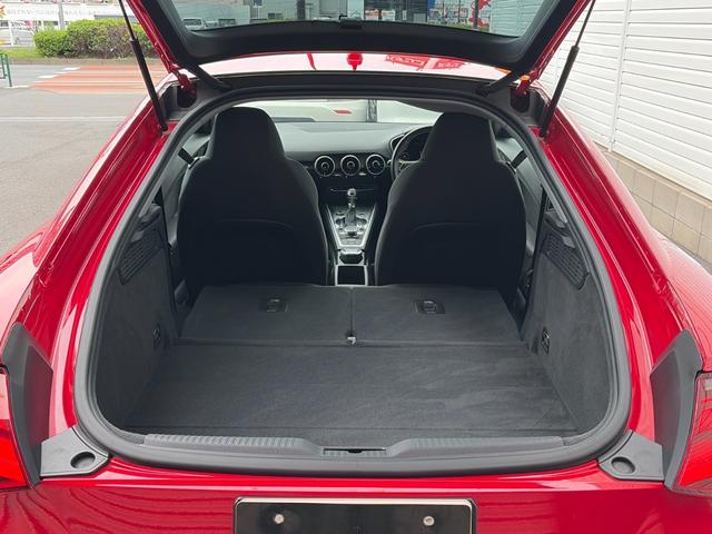 ＴＴクーペ ２．０ＴＦＳＩ　クワトロ　バーチャルコックピット　純正ナビ　フルセグＴＶ　１９インチＡＷ　ドラレコＦ／Ｒ　Ｂカメラ　クルコン　ＬＥＤヘッドライト　ＥＴＣ　ＢＳＭ　障害物センサー　スマートキー　スペアキー　車検Ｒ９年３月（51枚目）