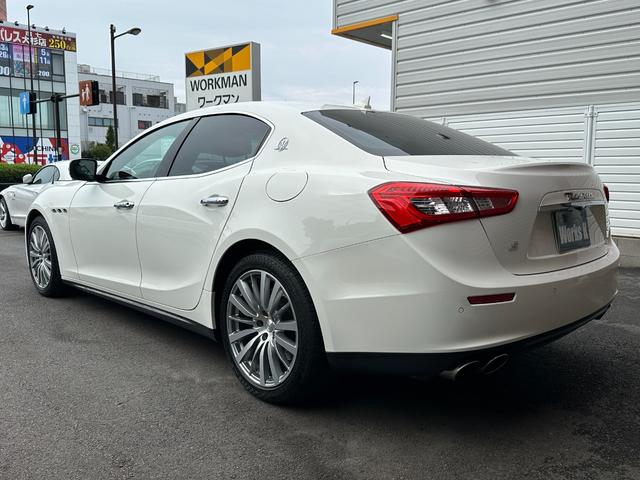 ギブリ S 左H サンルーフ ナビ フルセグTV レザーシート ETC クルーズコントロール HIDヘッドライト 障害物センサー スマートキー スペアキー レーダー探知機 パワーシート(10枚目)