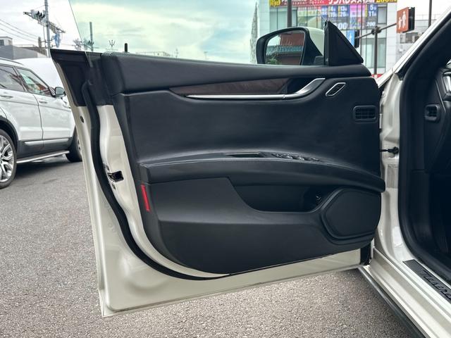 ギブリ S 左H サンルーフ ナビ フルセグTV レザーシート ETC クルーズコントロール HIDヘッドライト 障害物センサー スマートキー スペアキー レーダー探知機 パワーシート(23枚目)