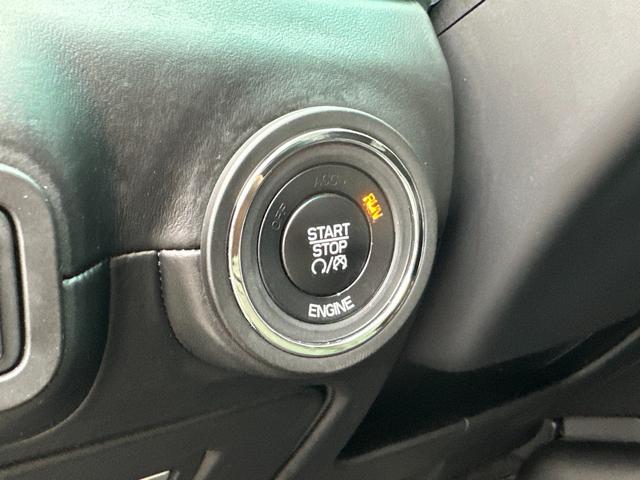 ギブリ S 左H サンルーフ ナビ フルセグTV レザーシート ETC クルーズコントロール HIDヘッドライト 障害物センサー スマートキー スペアキー レーダー探知機 パワーシート(32枚目)