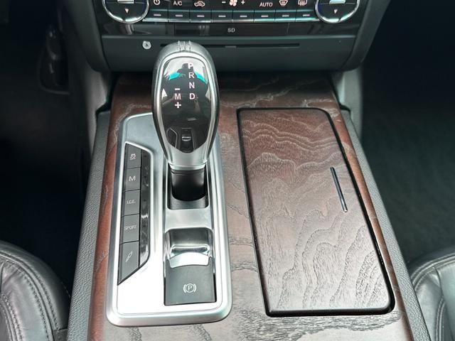 ギブリ S 左H サンルーフ ナビ フルセグTV レザーシート ETC クルーズコントロール HIDヘッドライト 障害物センサー スマートキー スペアキー レーダー探知機 パワーシート(39枚目)