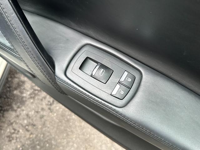 ギブリ S 左H サンルーフ ナビ フルセグTV レザーシート ETC クルーズコントロール HIDヘッドライト 障害物センサー スマートキー スペアキー レーダー探知機 パワーシート(46枚目)