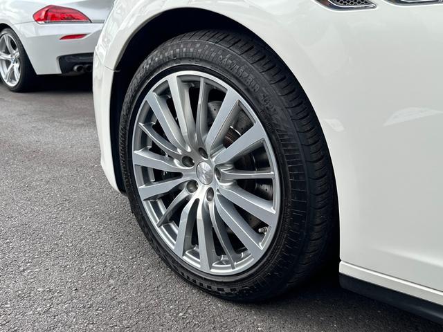 ギブリ S 左H サンルーフ ナビ フルセグTV レザーシート ETC クルーズコントロール HIDヘッドライト 障害物センサー スマートキー スペアキー レーダー探知機 パワーシート(66枚目)