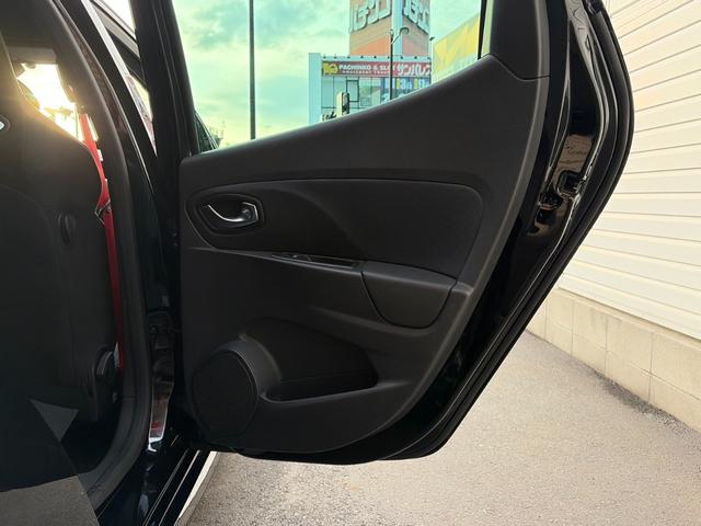 ルーテシア ルノースポール トロフィー 2シート仕様 RECAROシート ETC ナビ フルセグ LEDヘッドライト 車検R9年8月まで 障害物センサー キーレス スペアキー(44枚目)