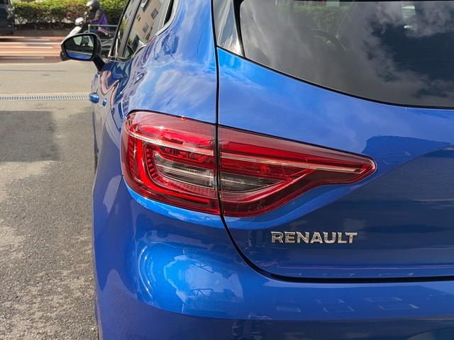 ルーテシア E-テックハイブリッド ディスプレイオーディオ Bカメラ ACC LEDヘッドライト シートヒーター ステアリングヒーター CarPlay 車検R9年7月まで 障害物センサー ブラインドスポットモニター スペアキー(22枚目)