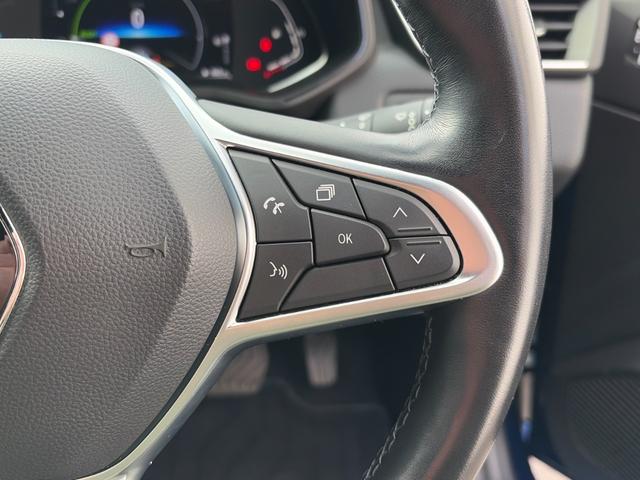 ルーテシア E-テックハイブリッド ディスプレイオーディオ Bカメラ ACC LEDヘッドライト シートヒーター ステアリングヒーター CarPlay 車検R9年7月まで 障害物センサー ブラインドスポットモニター スペアキー(28枚目)