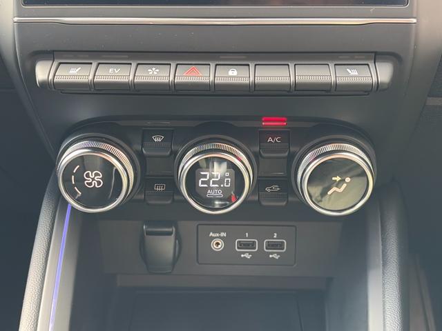 ルーテシア E-テックハイブリッド ディスプレイオーディオ Bカメラ ACC LEDヘッドライト シートヒーター ステアリングヒーター CarPlay 車検R9年7月まで 障害物センサー ブラインドスポットモニター スペアキー(37枚目)