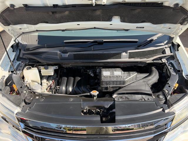 セレナ ライダー　ブラックライン　ＺＺ　Ｓ－ハイブリッド　１オーナー　後席モニター　全方位カメラ　ＥＴＣ　ドラレコＦ／Ｒ　ＴＥＩＮ車高調　社外マフラー　Ｐｉｖｏｔスロコン　両側電動スライドドア　シートヒーター　ＬＥＤヘッドライト　スマートキー　スペアキー（5枚目）