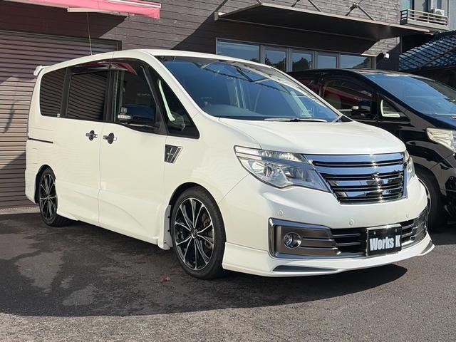 セレナ ライダー　ブラックライン　ＺＺ　Ｓ－ハイブリッド　１オーナー　後席モニター　全方位カメラ　ＥＴＣ　ドラレコＦ／Ｒ　ＴＥＩＮ車高調　社外マフラー　Ｐｉｖｏｔスロコン　両側電動スライドドア　シートヒーター　ＬＥＤヘッドライト　スマートキー　スペアキー（6枚目）