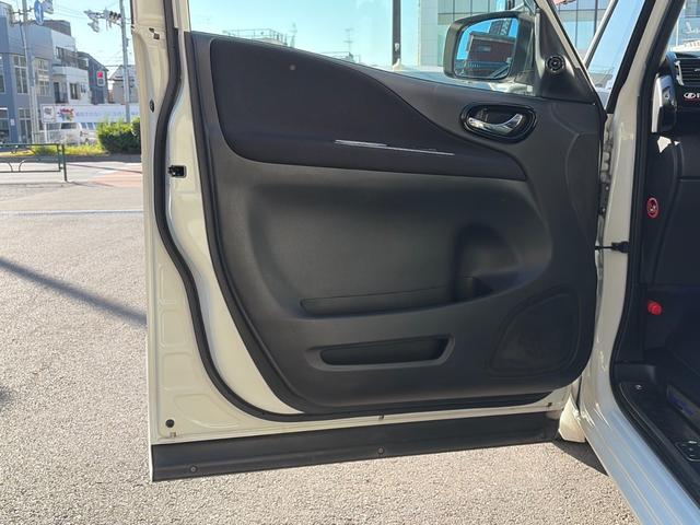 セレナ ライダー　ブラックライン　ＺＺ　Ｓ－ハイブリッド　１オーナー　後席モニター　全方位カメラ　ＥＴＣ　ドラレコＦ／Ｒ　ＴＥＩＮ車高調　社外マフラー　Ｐｉｖｏｔスロコン　両側電動スライドドア　シートヒーター　ＬＥＤヘッドライト　スマートキー　スペアキー（44枚目）