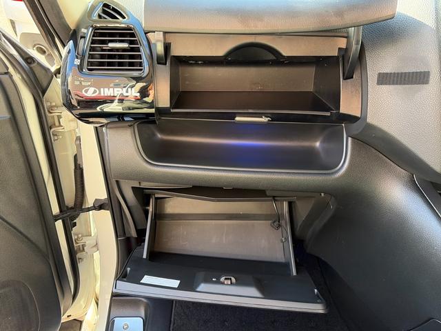 セレナ ライダー　ブラックライン　ＺＺ　Ｓ－ハイブリッド　１オーナー　後席モニター　全方位カメラ　ＥＴＣ　ドラレコＦ／Ｒ　ＴＥＩＮ車高調　社外マフラー　Ｐｉｖｏｔスロコン　両側電動スライドドア　シートヒーター　ＬＥＤヘッドライト　スマートキー　スペアキー（48枚目）