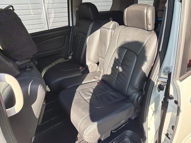 セレナ ライダー　ブラックライン　ＺＺ　Ｓ－ハイブリッド　１オーナー　後席モニター　全方位カメラ　ＥＴＣ　ドラレコＦ／Ｒ　ＴＥＩＮ車高調　社外マフラー　Ｐｉｖｏｔスロコン　両側電動スライドドア　シートヒーター　ＬＥＤヘッドライト　スマートキー　スペアキー（53枚目）