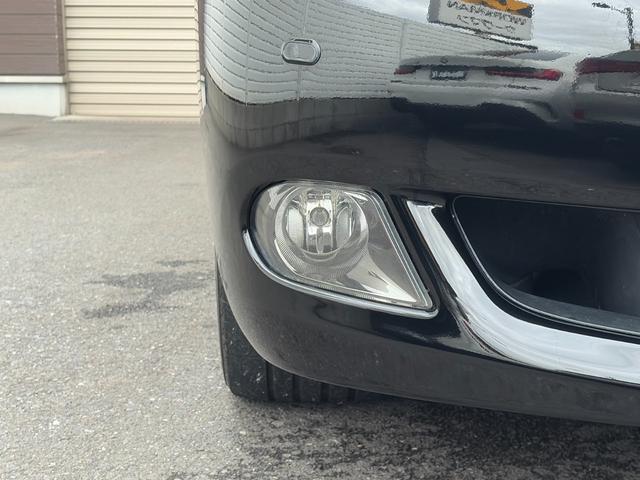 クラウンマジェスタ i-Four 純正ナビ フルセグ 革シート ドラレコ ETC バックカメラ クルコン HIDヘッドライト シートヒーター シートクーラー 障害物センサー パワーバックドア パワーシート キーレス 走行中TV映ります(18枚目)