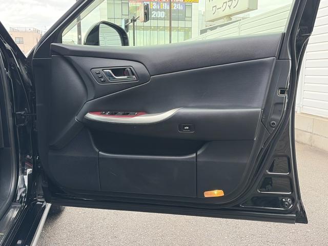 クラウンマジェスタ i-Four 純正ナビ フルセグ 革シート ドラレコ ETC バックカメラ クルコン HIDヘッドライト シートヒーター シートクーラー 障害物センサー パワーバックドア パワーシート キーレス 走行中TV映ります(22枚目)