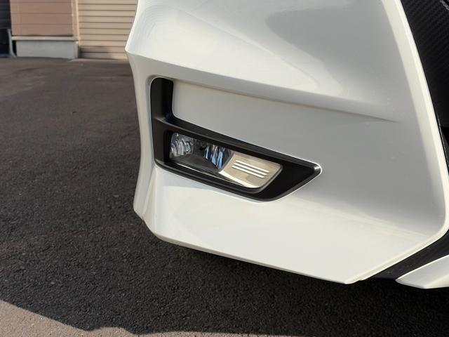 セレナ ｅ－パワー　ハイウェイスターＶ　１オーナー　純正ナビ　フルセグ　プロパイロット　全方位カメラ　シートヒーター　ＬＥＤヘッドライト　両側パワースライド　ドラレコ　デジタルインナーミラー　ステアリングヒーター　スマートキー　スペアキー（18枚目）